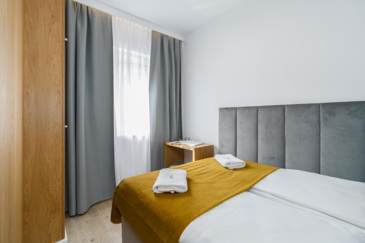 Niedzialkowskiego 25 Apartments Stary Browar City Center By Renters Prestige Poznan Bagian luar foto