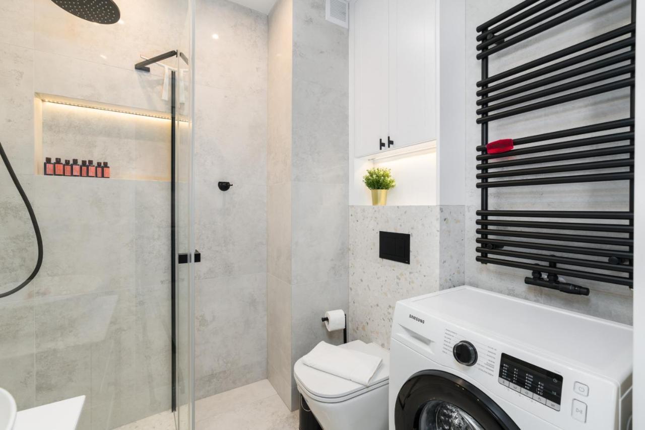 Niedzialkowskiego 25 Apartments Stary Browar City Center By Renters Prestige Poznan Bagian luar foto