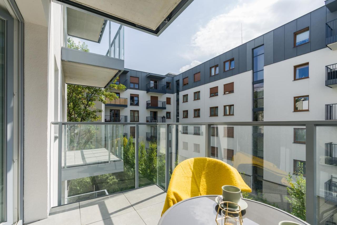 Niedzialkowskiego 25 Apartments Stary Browar City Center By Renters Prestige Poznan Bagian luar foto
